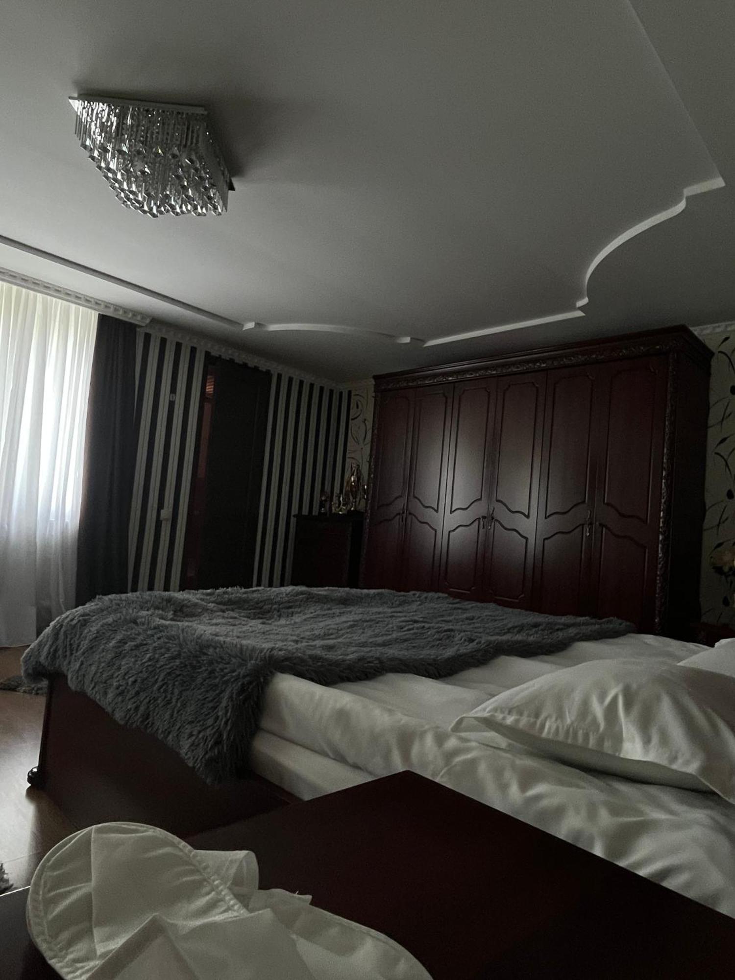Guest House Misho Kazbegi Bagian luar foto